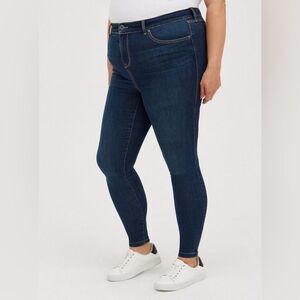 Torrid MidFit Skinny Super Soft High-Rise Jean - Size 10 - Color: Lunation - NWT